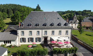 Gîte de groupe Le Clos Auvergnat en Auvergne